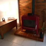 Maison Renovee Avec Piscine Et Jardin A - Fr-1-489-324 مولان