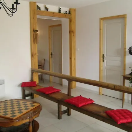Maison Renovee Avec Parc, Piscine Partagee Et Activites Pour Enfants - Draps Et Linge Offerts - Fr-1-489-324 Holiday home Moulins (Allier)