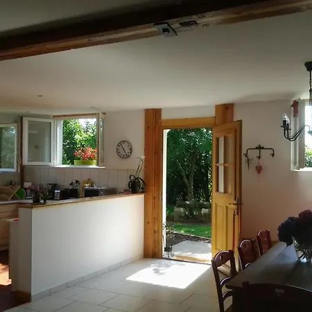 Holiday home Maison Renovee Avec Piscine Et Jardin A - Fr-1-489-324 Moulins (Allier)