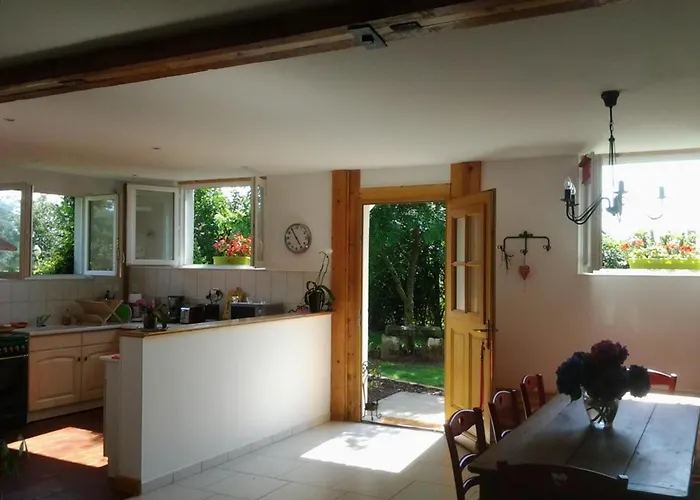 度假居 Maison Renovee Avec Piscine Et Jardin A - Fr-1-489-324 穆兰